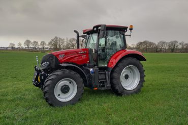 Case maxxum 125 multicontroller