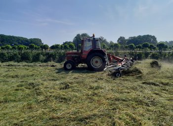 VICON hooibouw maaiers schudders harken 3