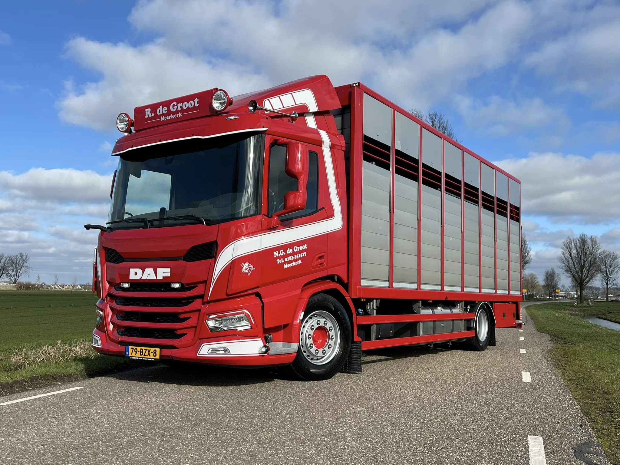 image title thumb image