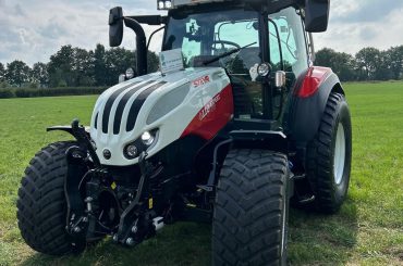 Steyr Expert Pater De Klomp2