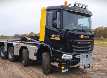 HYVA haakarmsystem pater de klomp